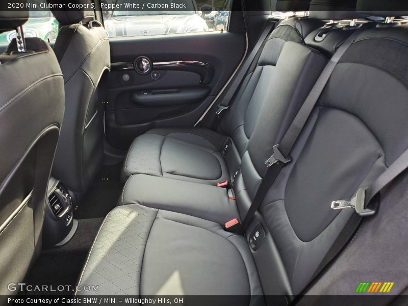 Pepper White / Carbon Black 2020 Mini Clubman Cooper S