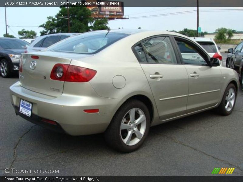 Shimmering Sand Metallic / Beige 2005 Mazda MAZDA3 i Sedan