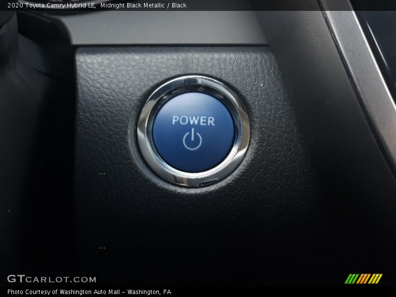Midnight Black Metallic / Black 2020 Toyota Camry Hybrid LE