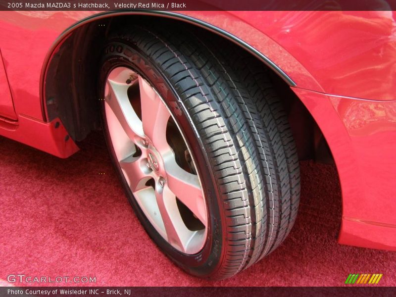 Velocity Red Mica / Black 2005 Mazda MAZDA3 s Hatchback
