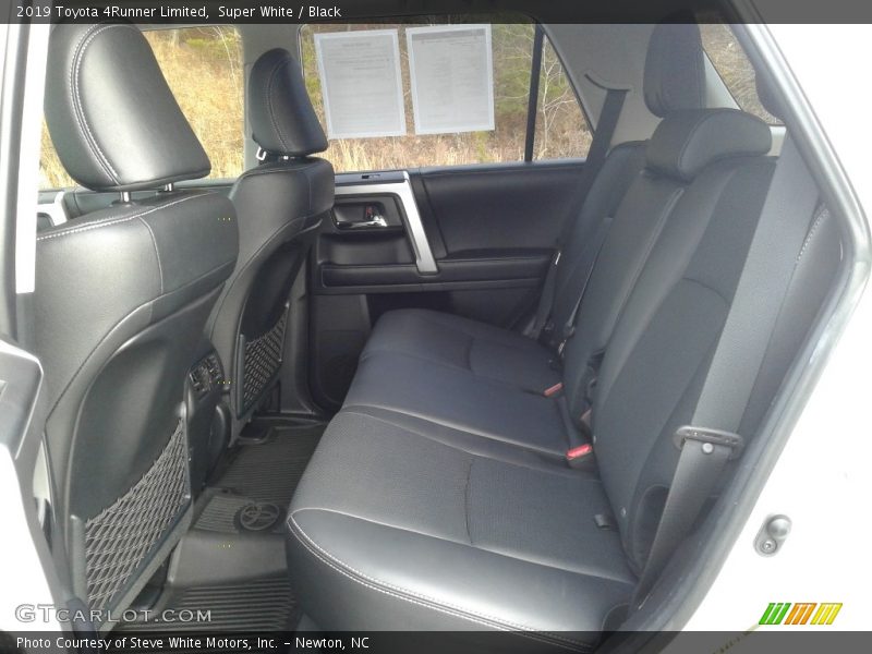 Super White / Black 2019 Toyota 4Runner Limited