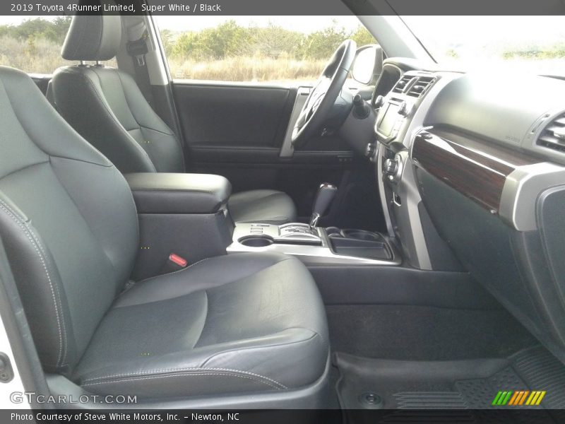 Super White / Black 2019 Toyota 4Runner Limited