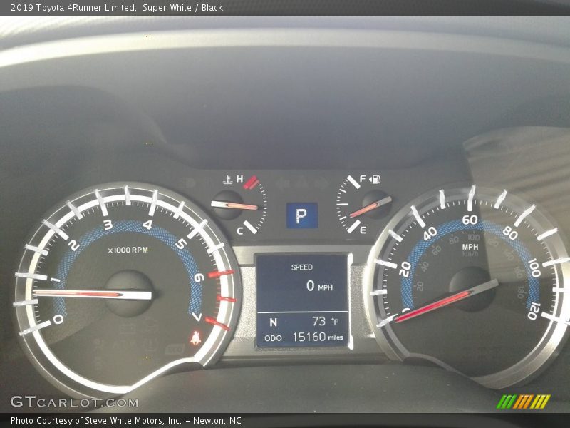 Super White / Black 2019 Toyota 4Runner Limited