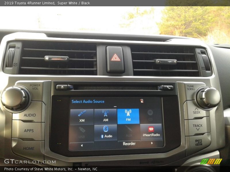 Super White / Black 2019 Toyota 4Runner Limited