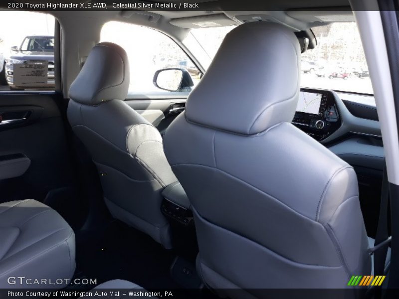 Celestial Silver Metallic / Black 2020 Toyota Highlander XLE AWD