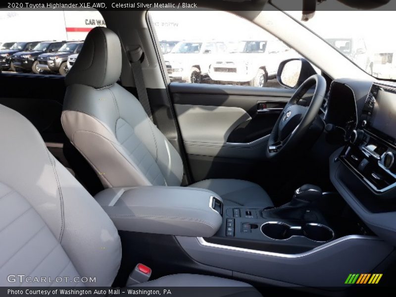 Celestial Silver Metallic / Black 2020 Toyota Highlander XLE AWD
