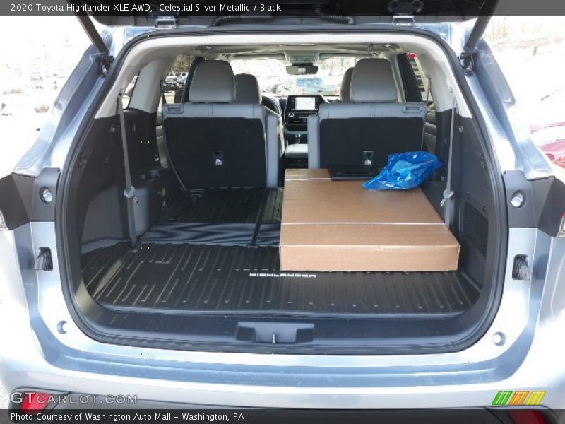 Celestial Silver Metallic / Black 2020 Toyota Highlander XLE AWD