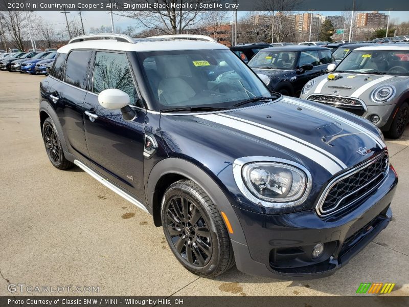 Front 3/4 View of 2020 Countryman Cooper S All4