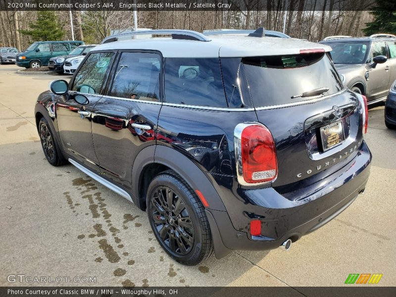 Enigmatic Black Metallic / Satellite Gray 2020 Mini Countryman Cooper S All4