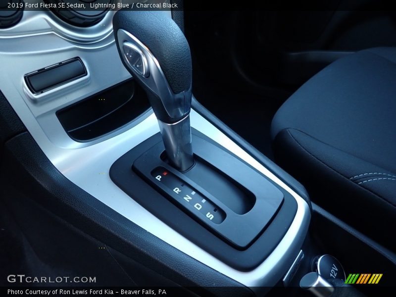 Lightning Blue / Charcoal Black 2019 Ford Fiesta SE Sedan
