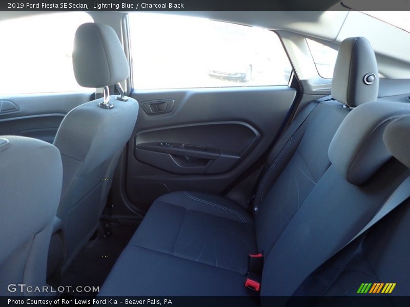 Lightning Blue / Charcoal Black 2019 Ford Fiesta SE Sedan