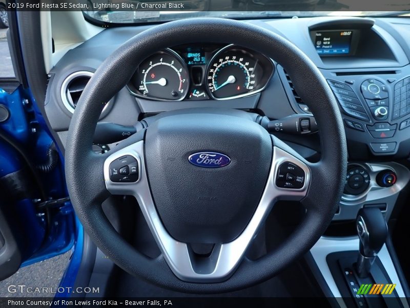  2019 Fiesta SE Sedan Steering Wheel