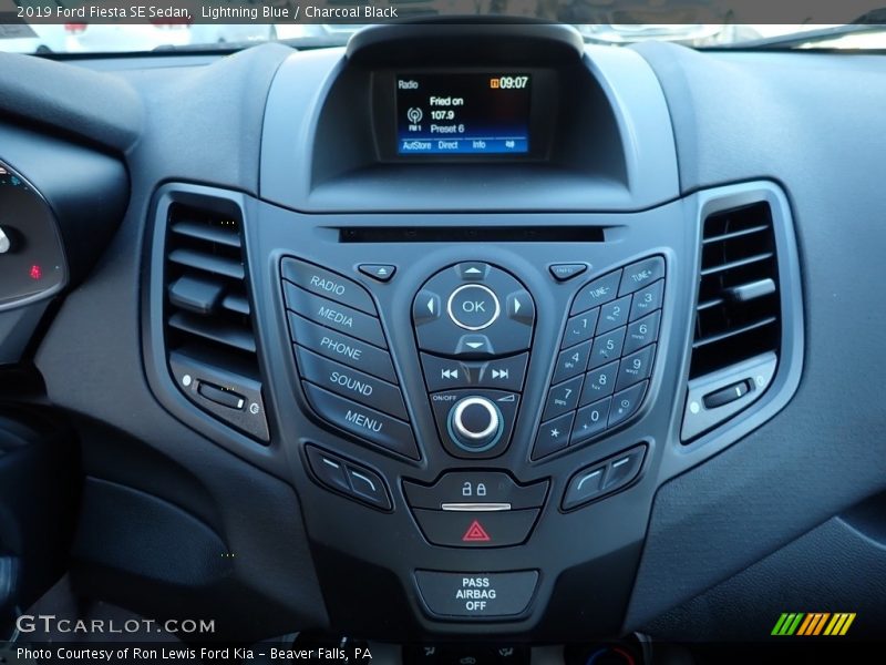 Controls of 2019 Fiesta SE Sedan