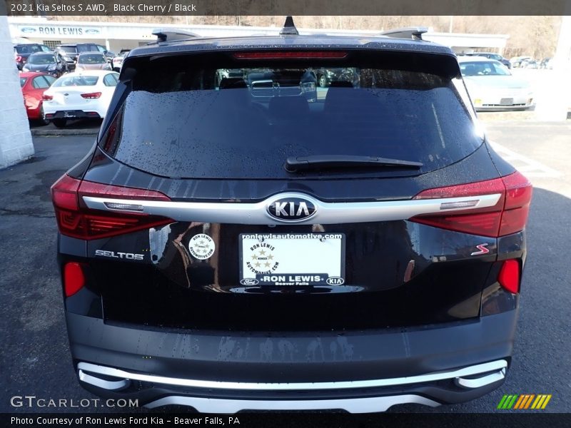 Black Cherry / Black 2021 Kia Seltos S AWD