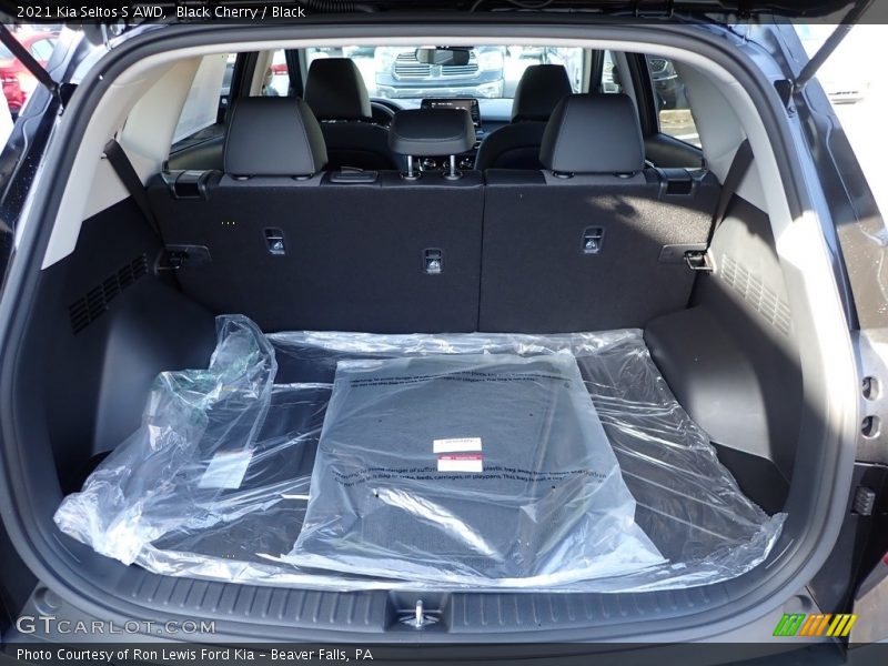  2021 Seltos S AWD Trunk