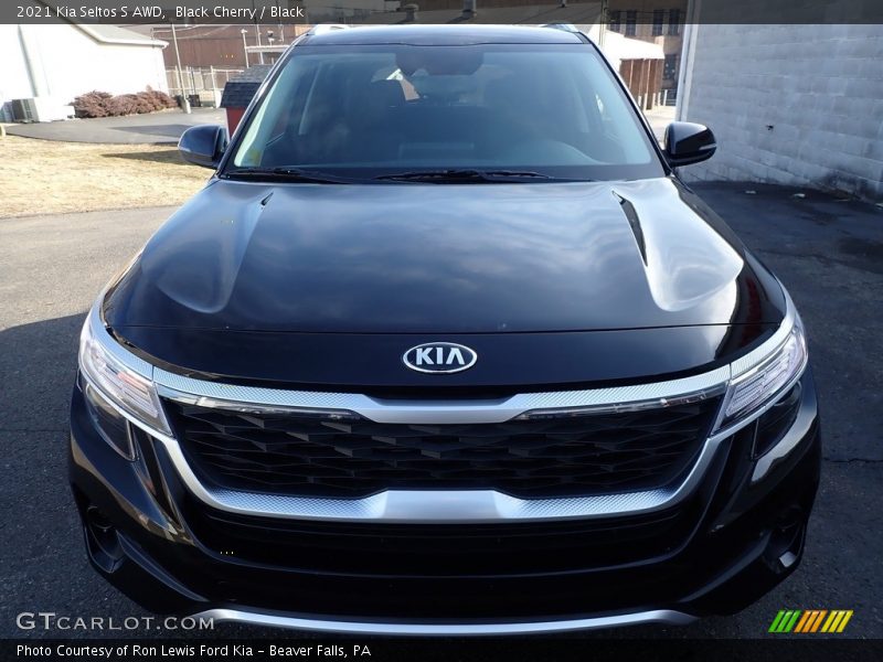 Black Cherry / Black 2021 Kia Seltos S AWD