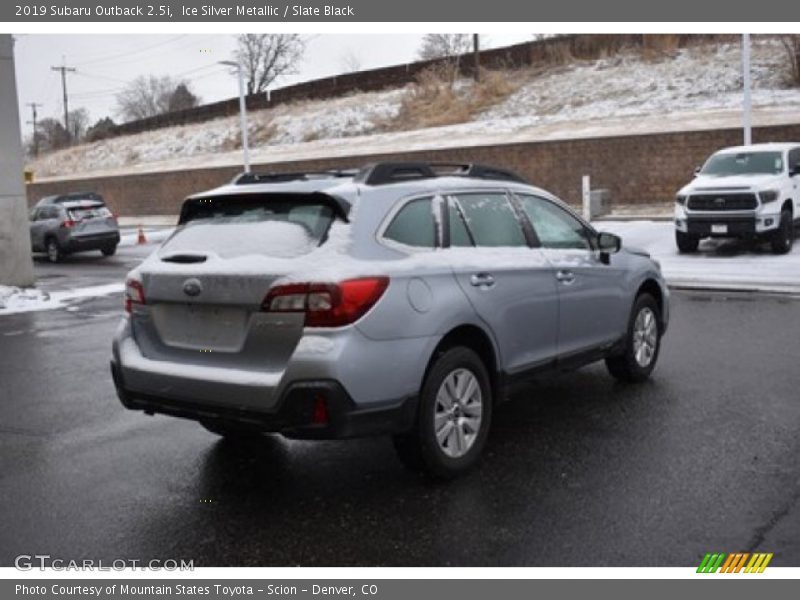 Ice Silver Metallic / Slate Black 2019 Subaru Outback 2.5i