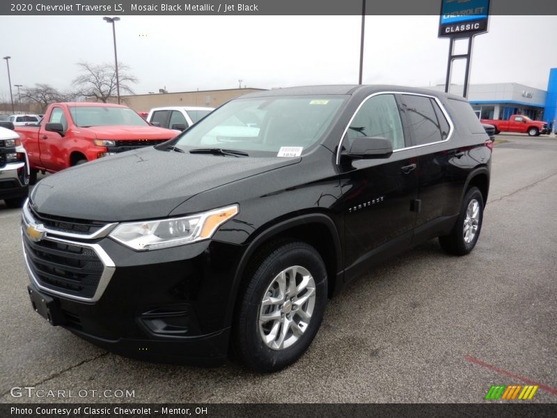 Mosaic Black Metallic / Jet Black 2020 Chevrolet Traverse LS