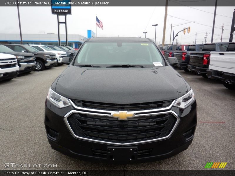 Mosaic Black Metallic / Jet Black 2020 Chevrolet Traverse LS
