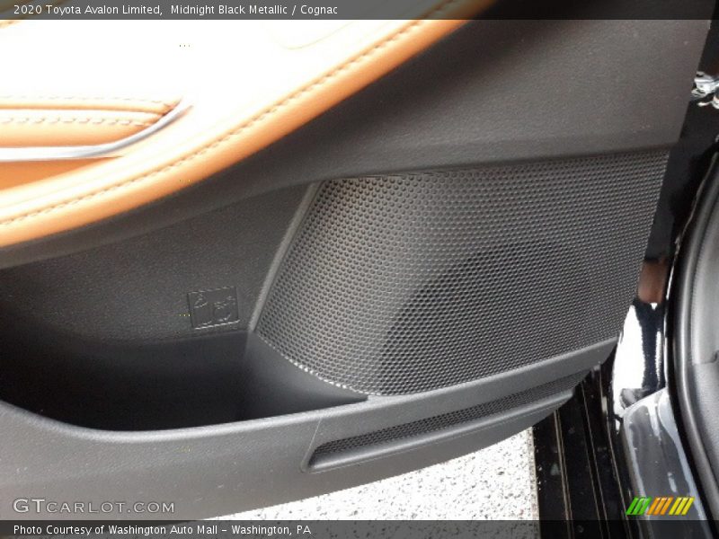 Midnight Black Metallic / Cognac 2020 Toyota Avalon Limited