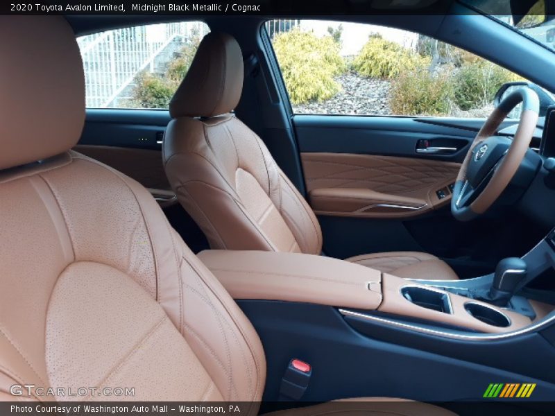 Front Seat of 2020 Avalon Limited
