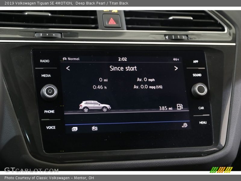 Deep Black Pearl / Titan Black 2019 Volkswagen Tiguan SE 4MOTION