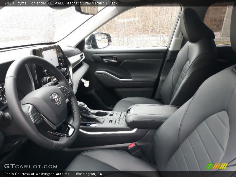 Magnetic Gray Metallic / Black 2020 Toyota Highlander XLE AWD