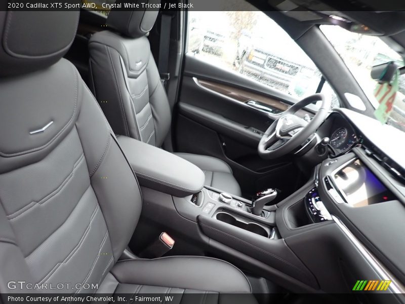 Crystal White Tricoat / Jet Black 2020 Cadillac XT5 Sport AWD
