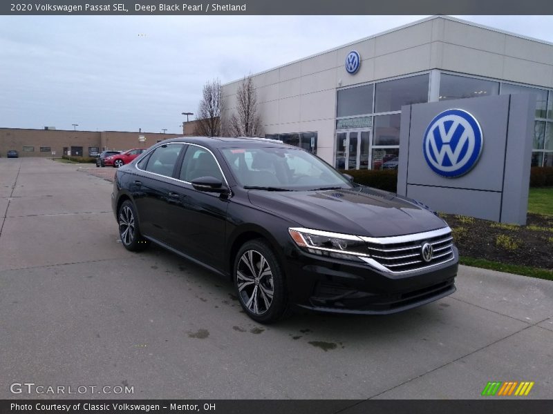 Deep Black Pearl / Shetland 2020 Volkswagen Passat SEL