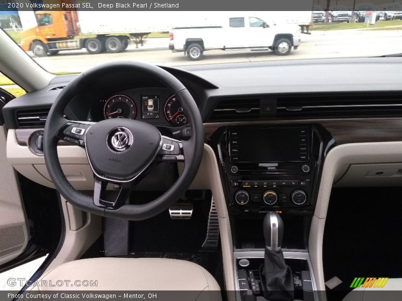Deep Black Pearl / Shetland 2020 Volkswagen Passat SEL