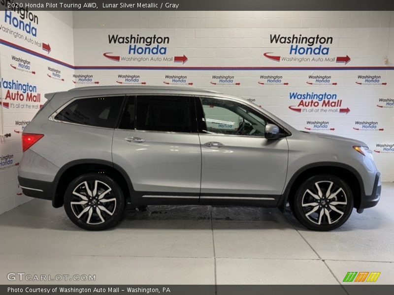 Lunar Silver Metallic / Gray 2020 Honda Pilot Touring AWD