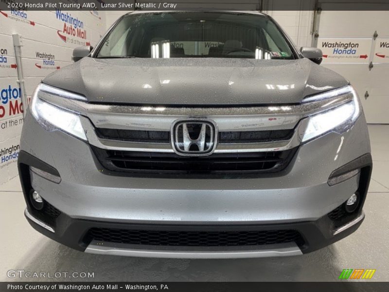 Lunar Silver Metallic / Gray 2020 Honda Pilot Touring AWD