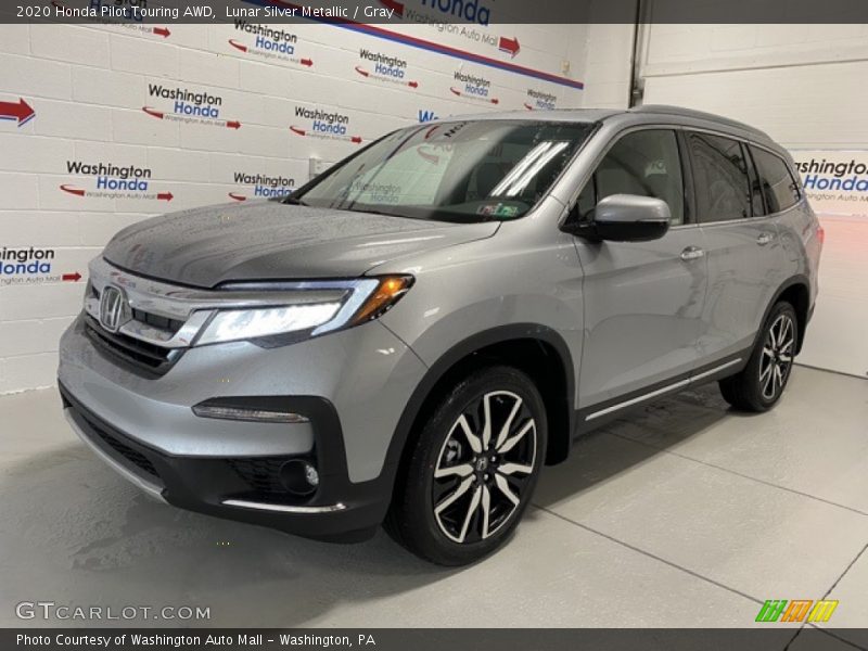 Lunar Silver Metallic / Gray 2020 Honda Pilot Touring AWD