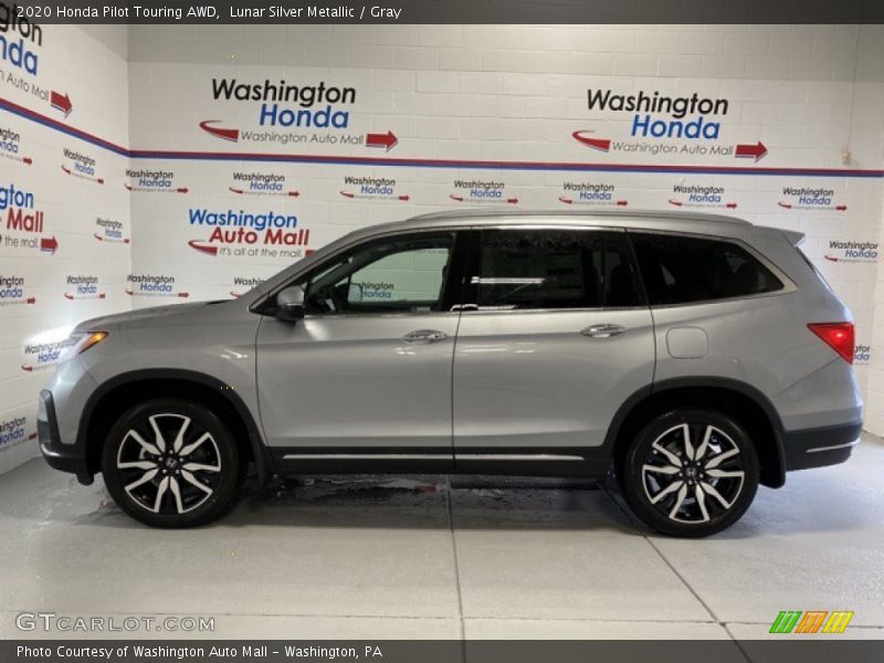 Lunar Silver Metallic / Gray 2020 Honda Pilot Touring AWD