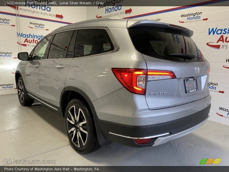 Lunar Silver Metallic / Gray 2020 Honda Pilot Touring AWD