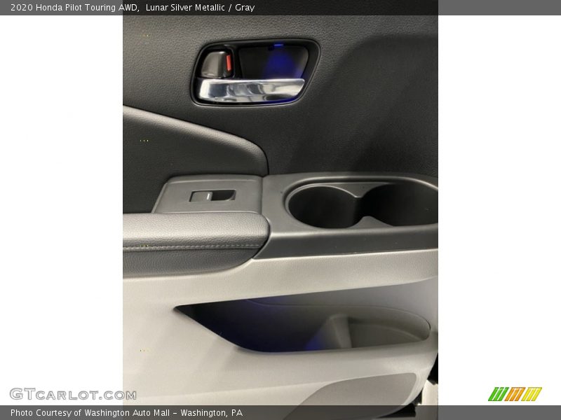 Lunar Silver Metallic / Gray 2020 Honda Pilot Touring AWD