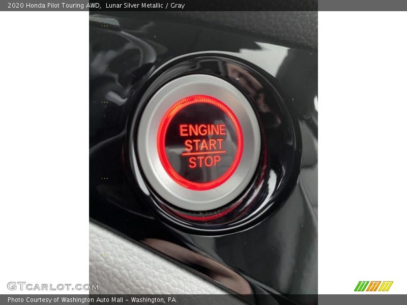 Lunar Silver Metallic / Gray 2020 Honda Pilot Touring AWD
