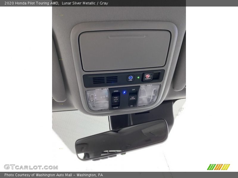 Lunar Silver Metallic / Gray 2020 Honda Pilot Touring AWD