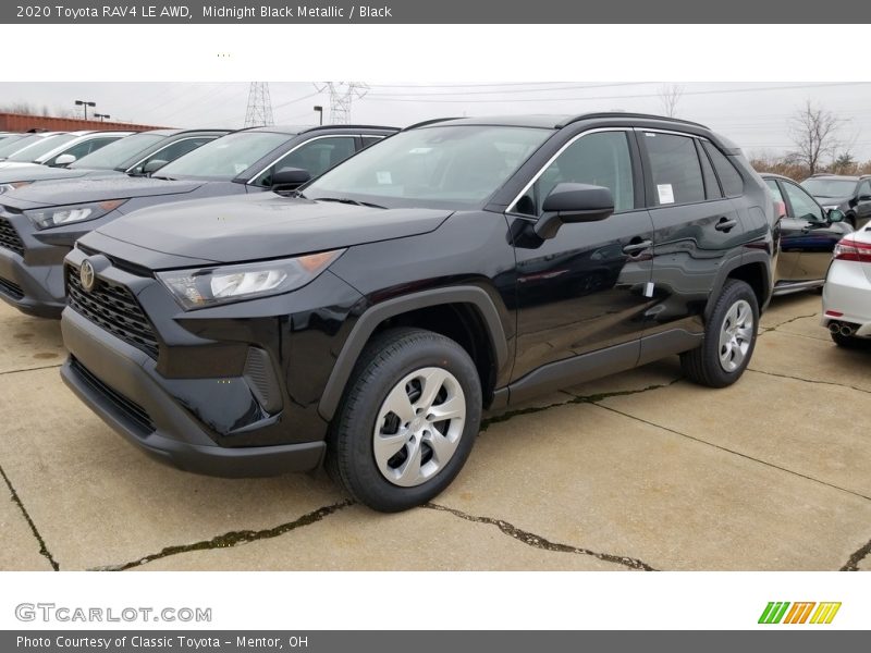 Midnight Black Metallic / Black 2020 Toyota RAV4 LE AWD
