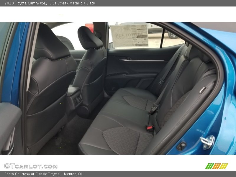 Blue Streak Metallic / Black 2020 Toyota Camry XSE