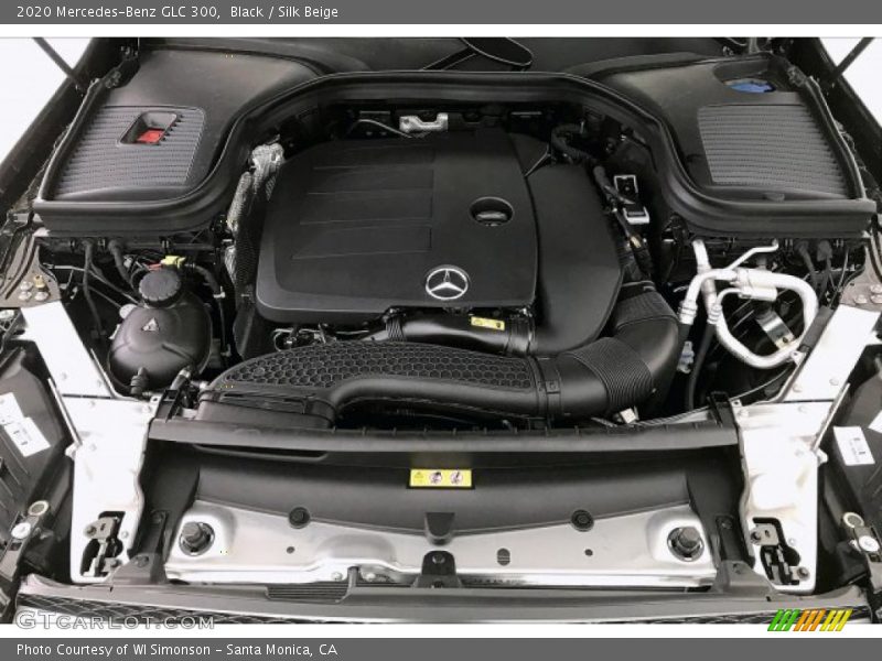 Black / Silk Beige 2020 Mercedes-Benz GLC 300