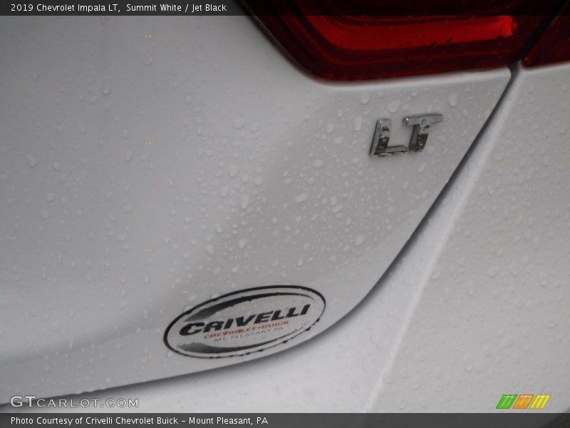 Summit White / Jet Black 2019 Chevrolet Impala LT