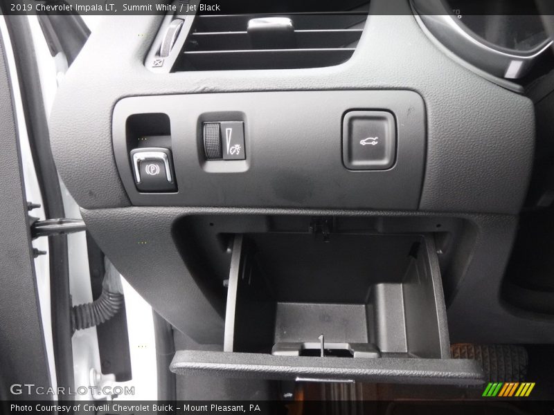 Summit White / Jet Black 2019 Chevrolet Impala LT