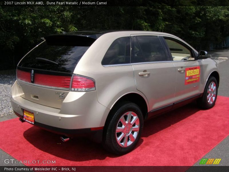 Dune Pearl Metallic / Medium Camel 2007 Lincoln MKX AWD