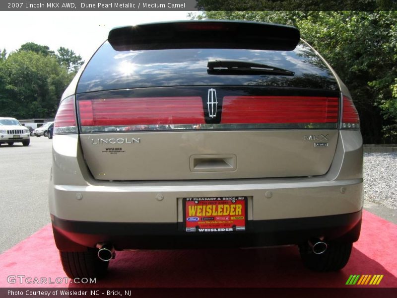 Dune Pearl Metallic / Medium Camel 2007 Lincoln MKX AWD