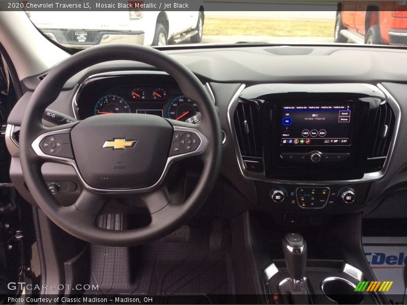 Mosaic Black Metallic / Jet Black 2020 Chevrolet Traverse LS