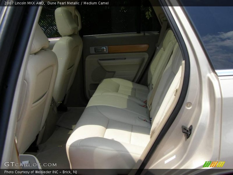 Dune Pearl Metallic / Medium Camel 2007 Lincoln MKX AWD