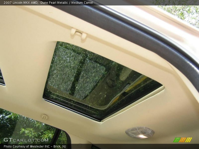 Dune Pearl Metallic / Medium Camel 2007 Lincoln MKX AWD