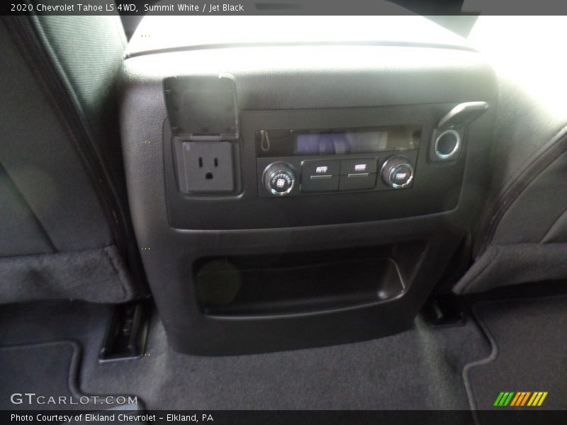 Summit White / Jet Black 2020 Chevrolet Tahoe LS 4WD