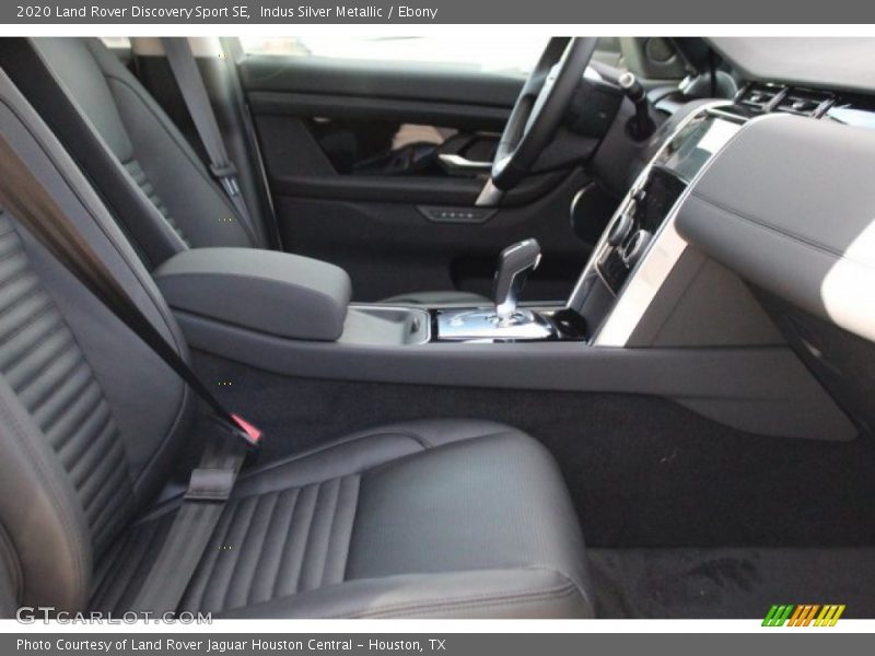 Indus Silver Metallic / Ebony 2020 Land Rover Discovery Sport SE